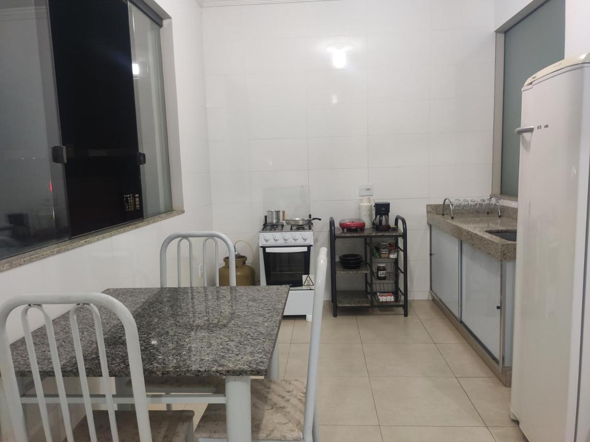 AR - Quartos para Temporada Apartamento Capitólio Exterior foto